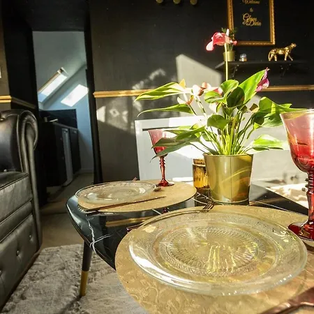 Le Glam Divin * 낭트